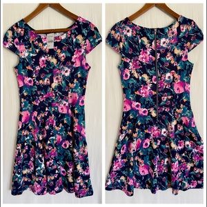 Brand new floral print mini dress